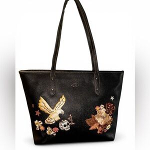 Coach Tattoo Embroidered City Zip Tote